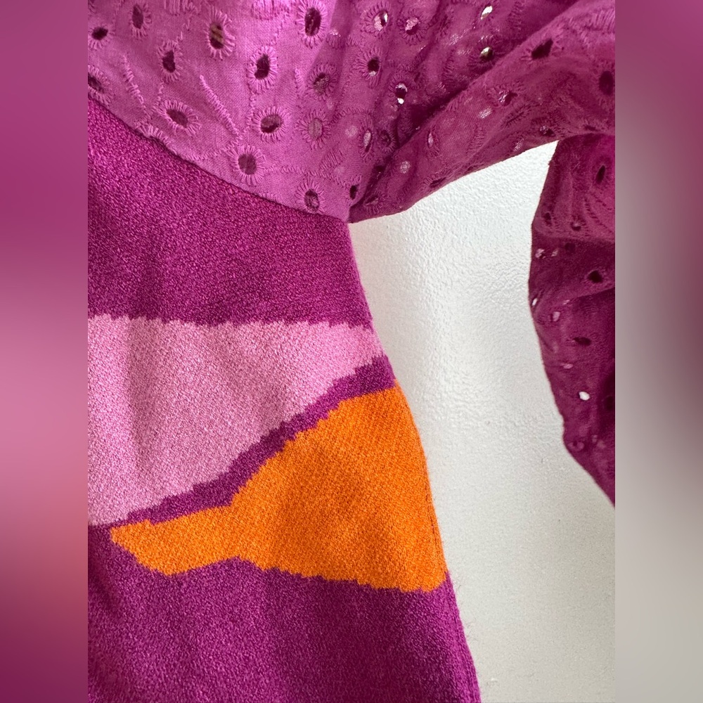 NWT Fate Barbiecore Lace Eyelet Sleeves Abstract Pink & Orange Sweater - Medium - Picture 14 of 16